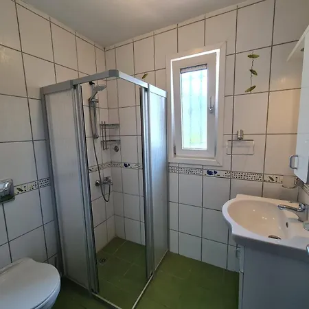 Dalos Villa